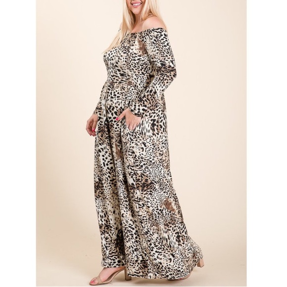 Plus Size Leopard Off Shoulder Maxi Dress - Picture 3 of 6